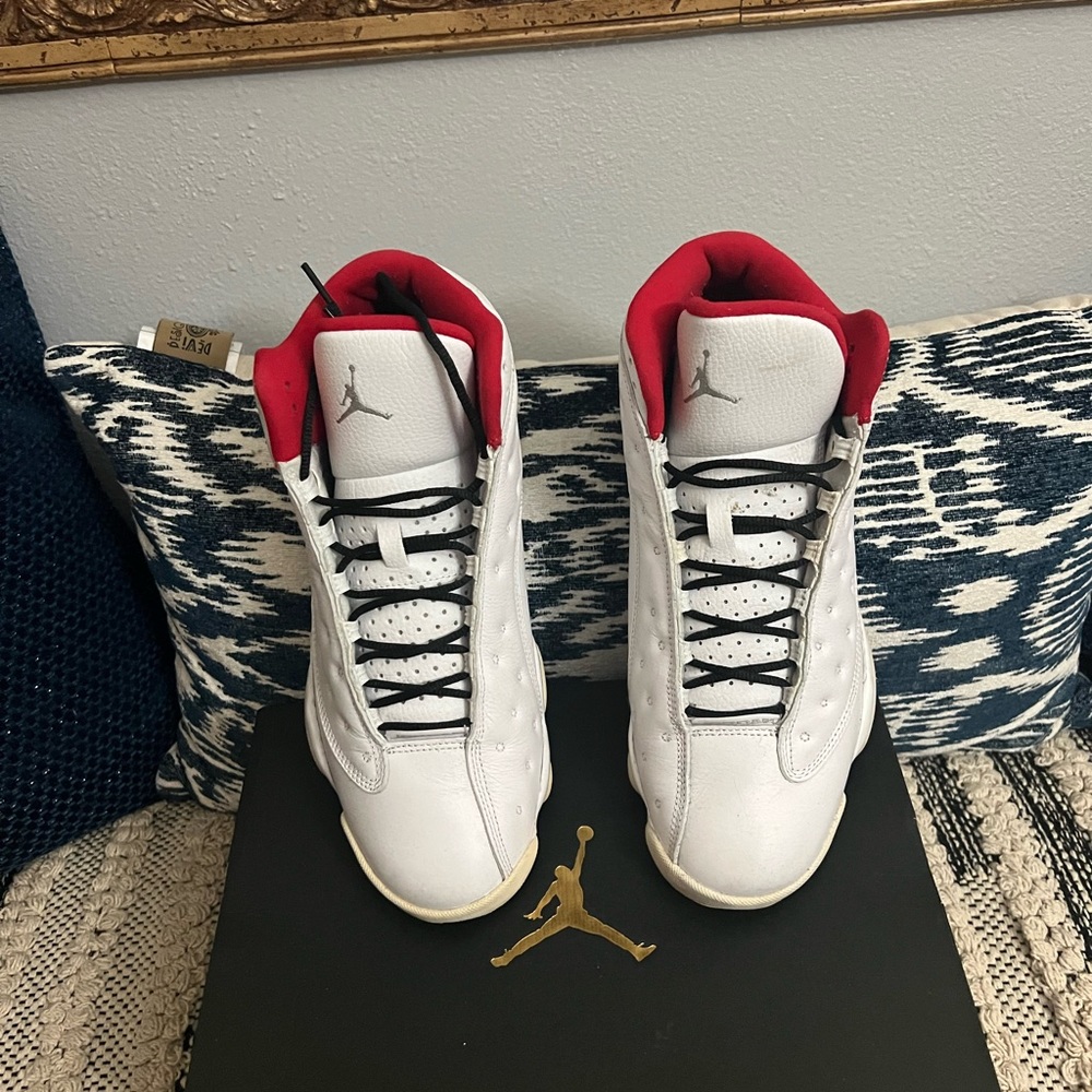 Jordan 13  size 9.5